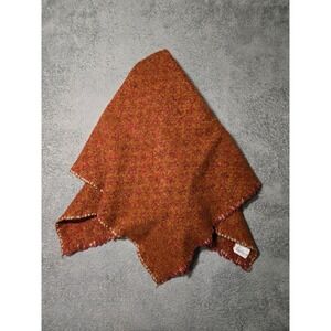 VTG Clearbrook Virginia Woven Wool Throw Blanket Approx 41x46" Red Accent 47x42